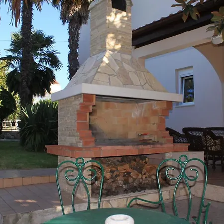 Apartment By The Sea - 7189 Umag