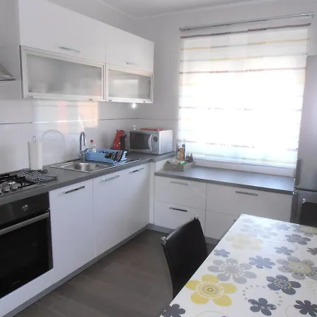 By The Sea - 7189 Apartment
