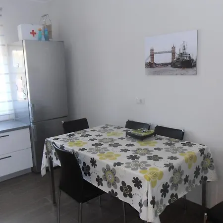 Apartament By The Sea - 7189 Umag
